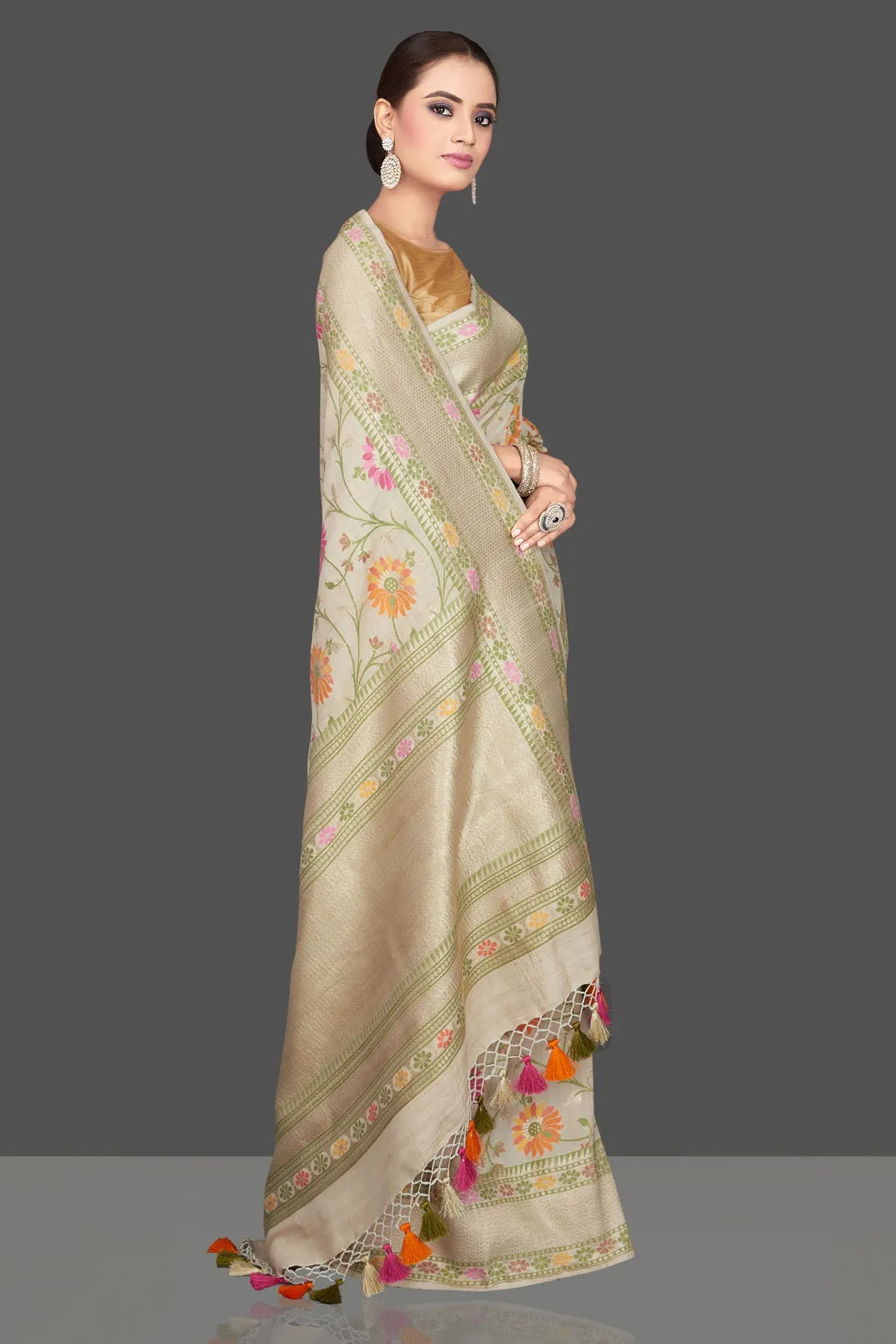 90K558-RO Cream Floral Tussar Georgette Saree