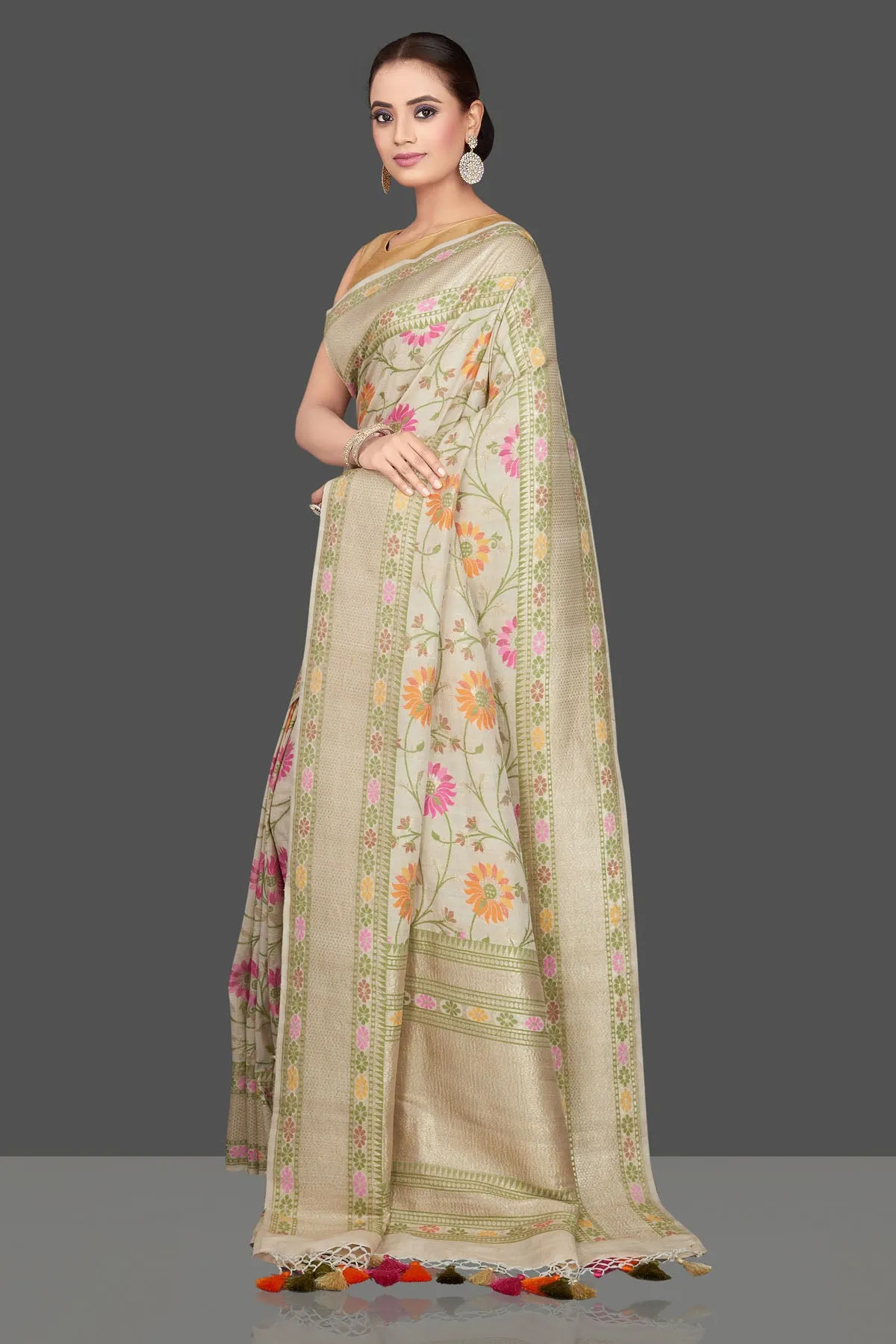 90K558-RO Cream Floral Tussar Georgette Saree