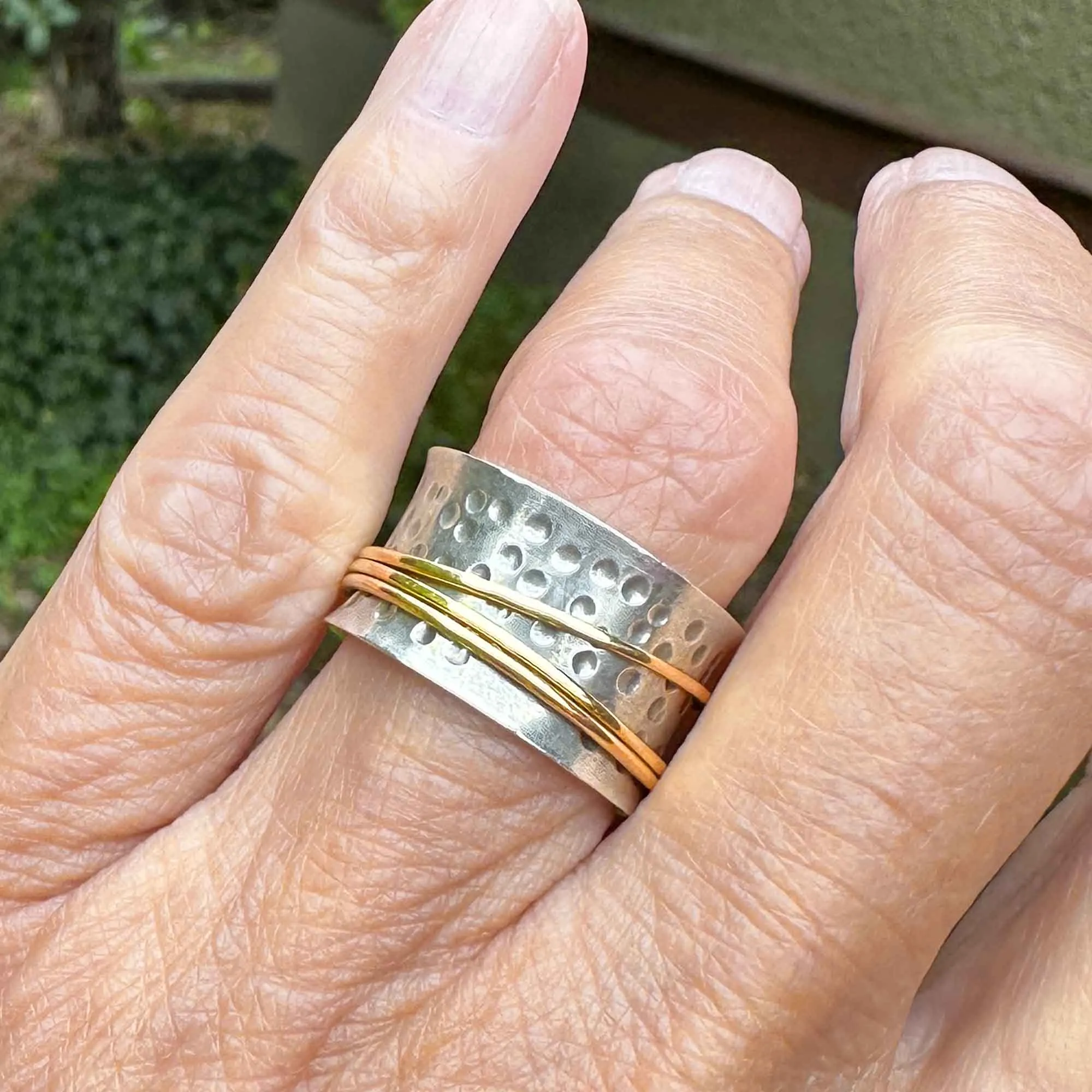 Cool 14K Gold Sterling Silver Hammered Spinner Ring