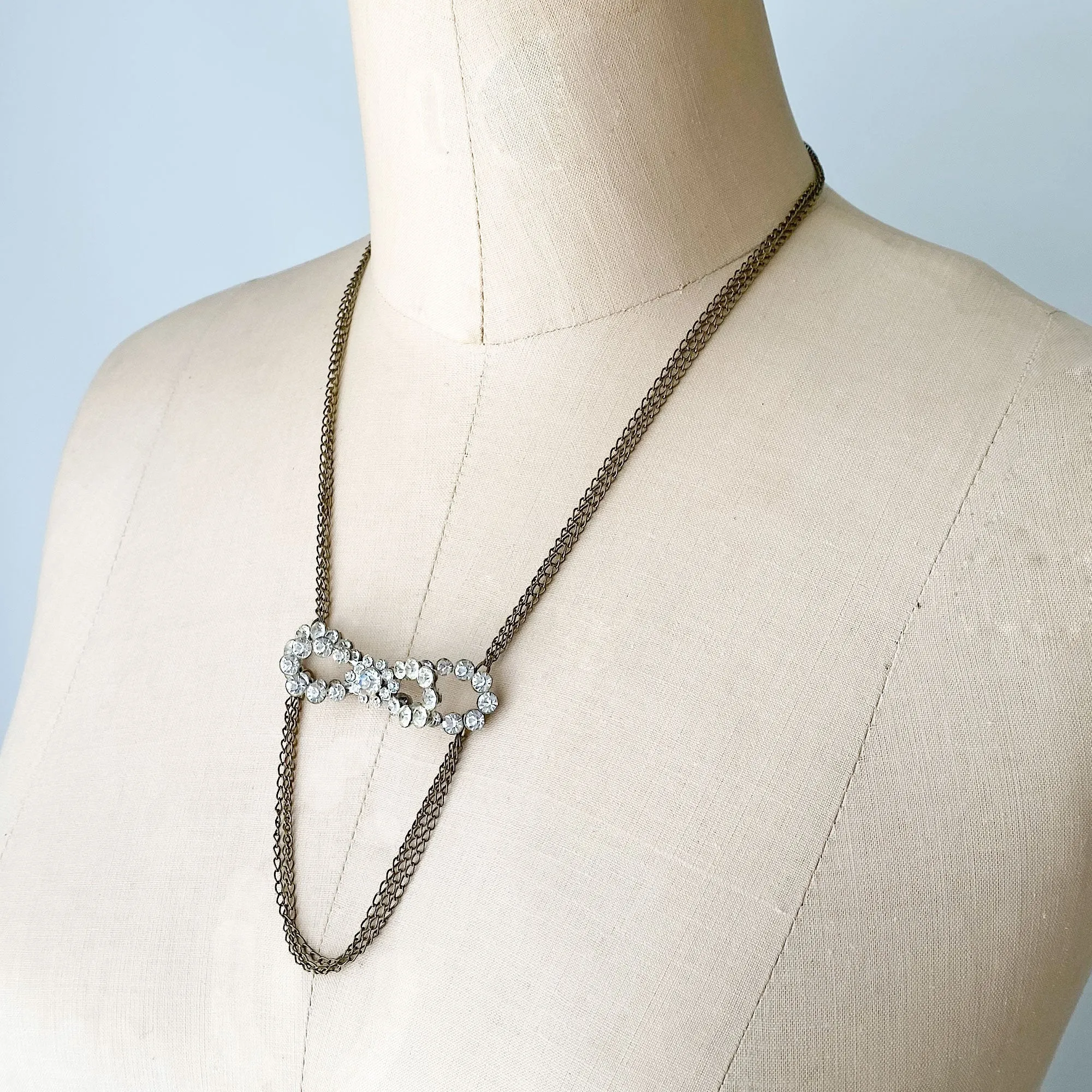 DABNEY vintage rhinestone bow necklace