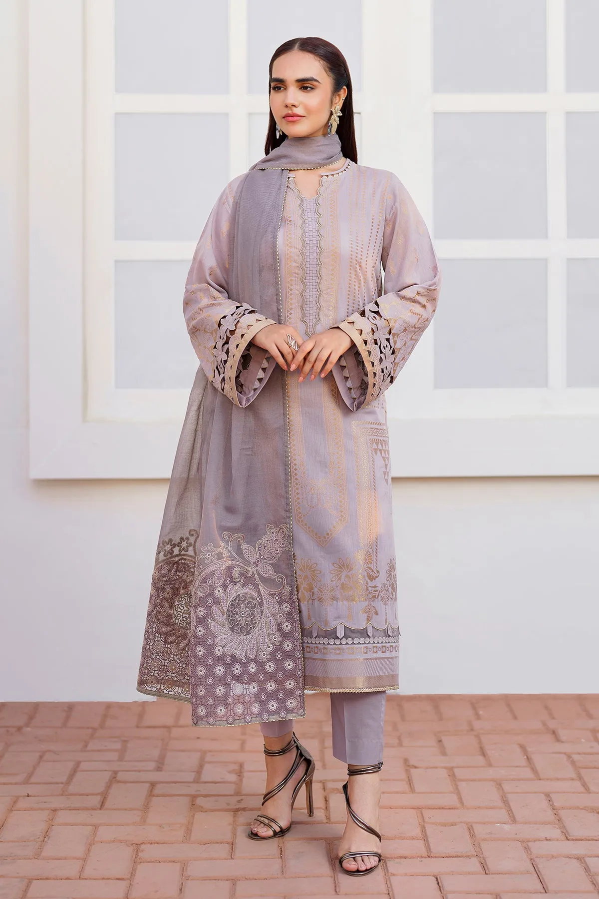 EMBROIDERED JACQUARD LAWN UF-643