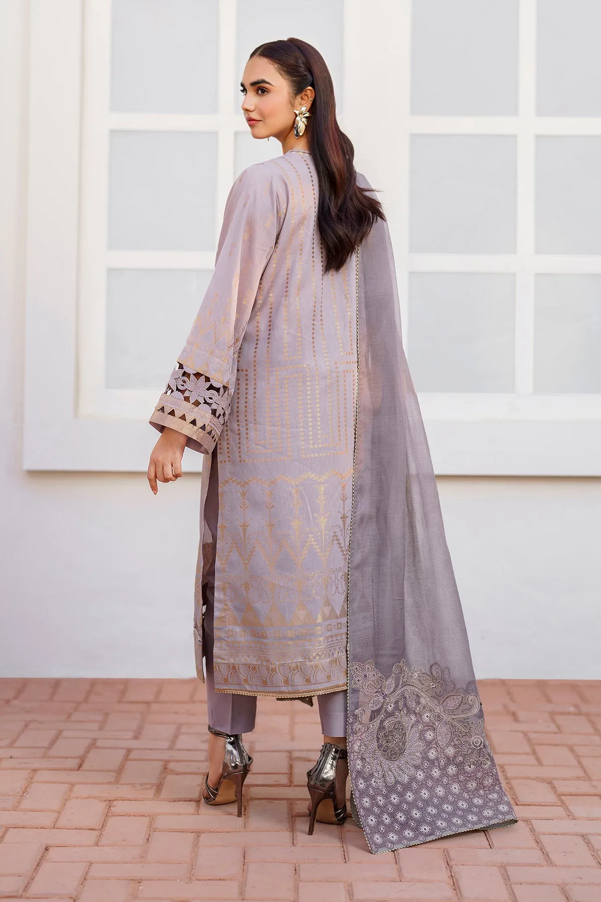 EMBROIDERED JACQUARD LAWN UF-643