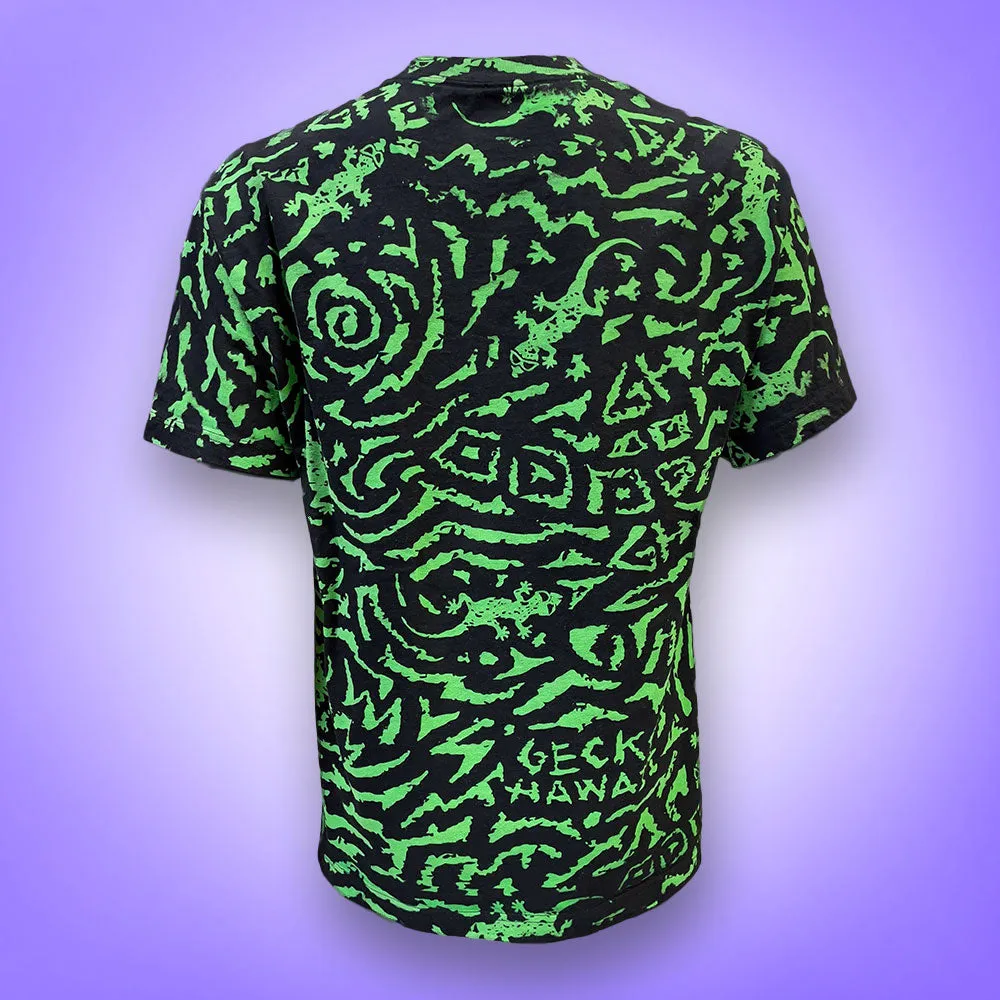 Gecko Swirl All Over Black Tee