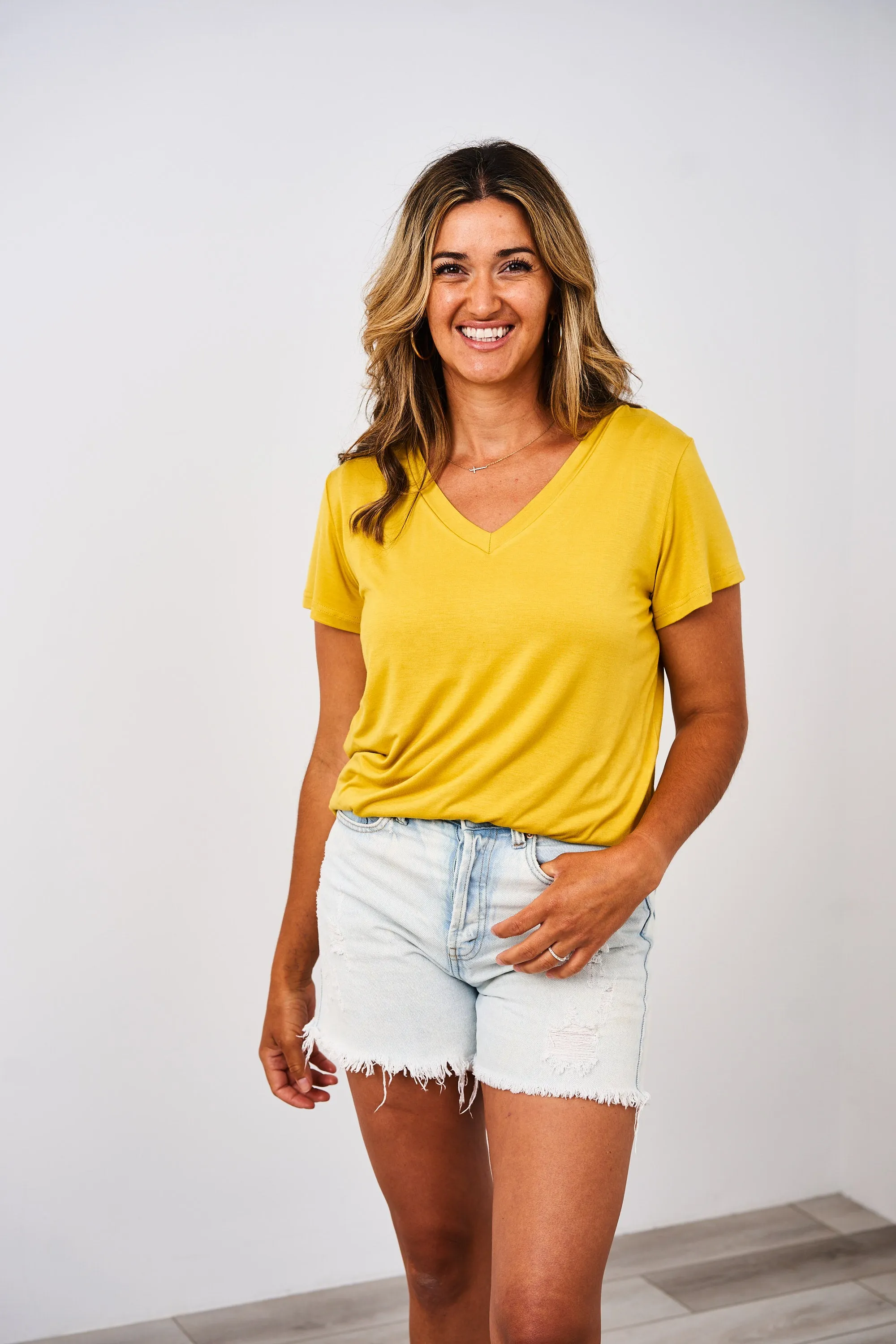 Latched Mama Go-To V-Neck Nursing Tee