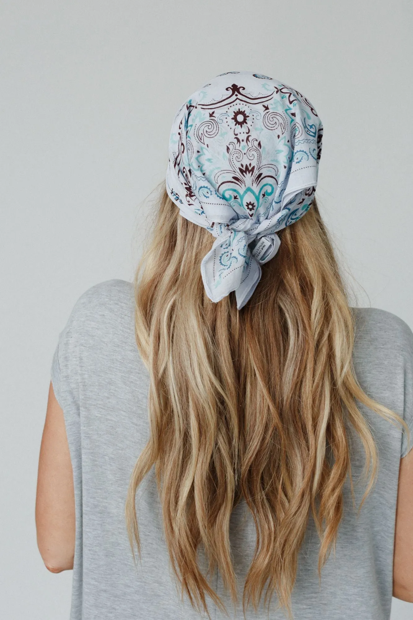 Love Full Paisley Bandana - Blue