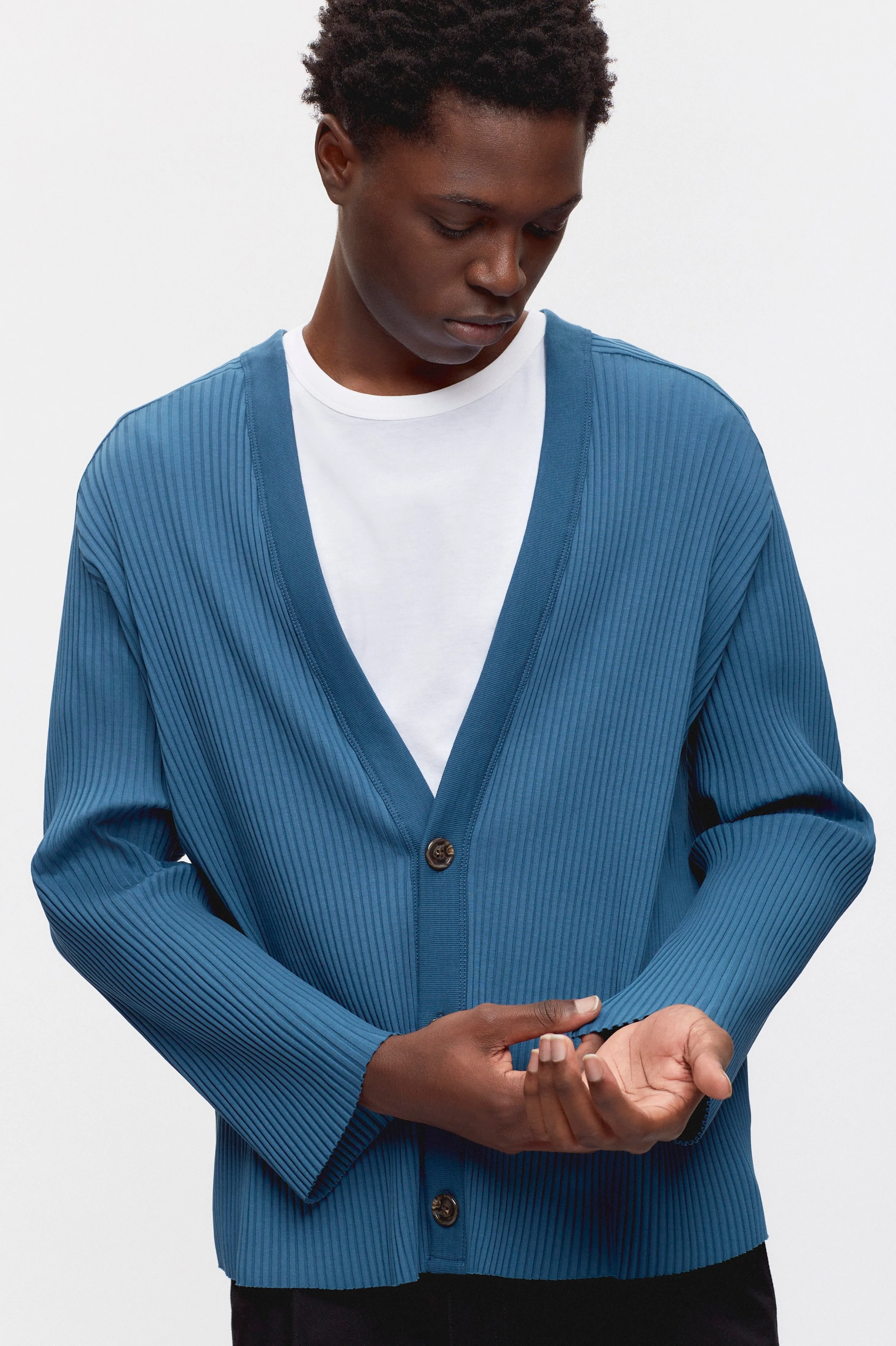 Men's Nile Rib Cardigan in Marine Blue