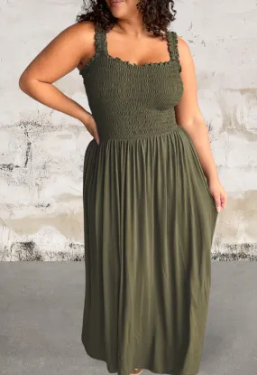 Plus Size Green Sleeveless Maxi Dress