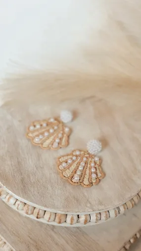 The A Little Shellfish Earrings